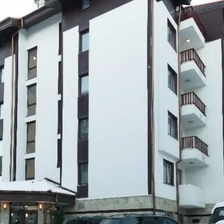 Flora Daisy Aparthotel