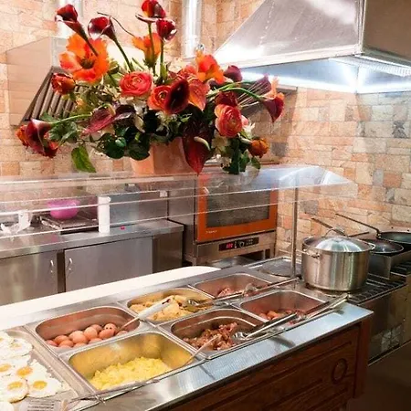 Flora Daisy شقة فندقية بوروفتس