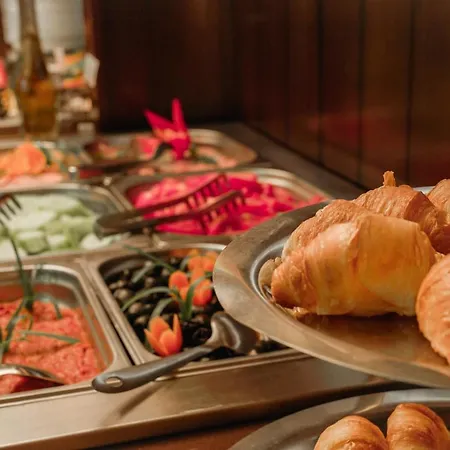 Flora Daisy شقة فندقية