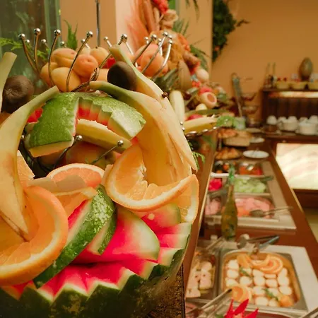 Flora Daisy 3* Borovets