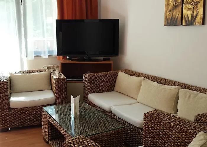 Apart Otel Flora Daisy 3*