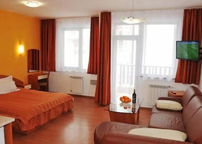 Flora Daisy Borovets