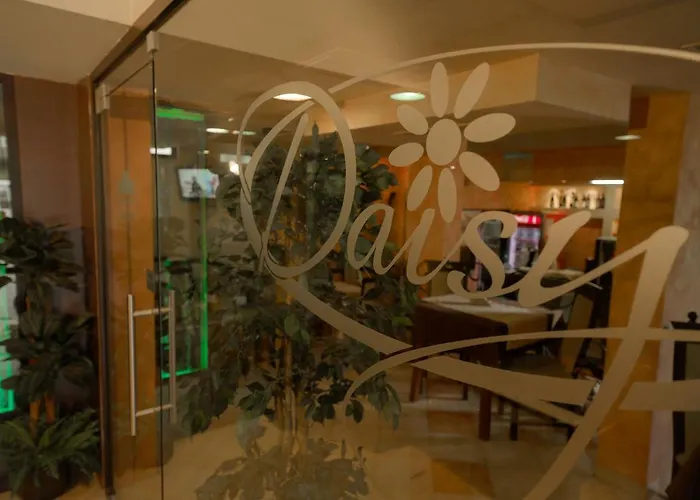 Flora Daisy 3* Borovets