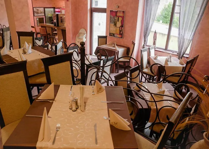 Flora Daisy 3* Borovets